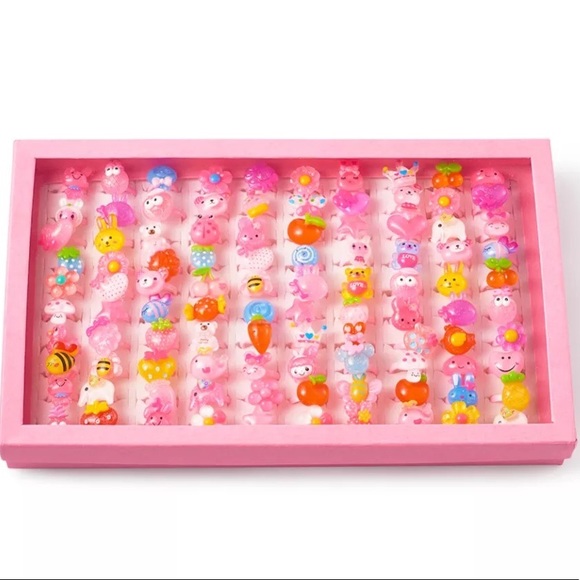 Girls rings resin 10 PC SET cute pink cartoon small random character - Picture 3 of 6